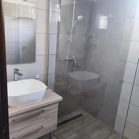 Loki Vendeghaz * 본보야크바세기