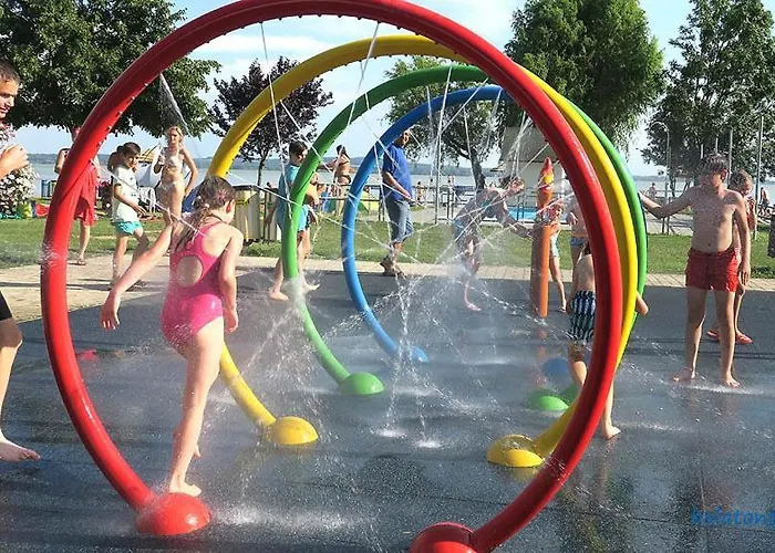 Loki Vendeghaz פוניארצוושהג'