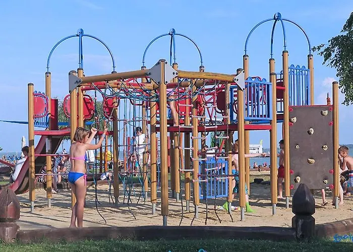 Loki Vendeghaz בית נופש