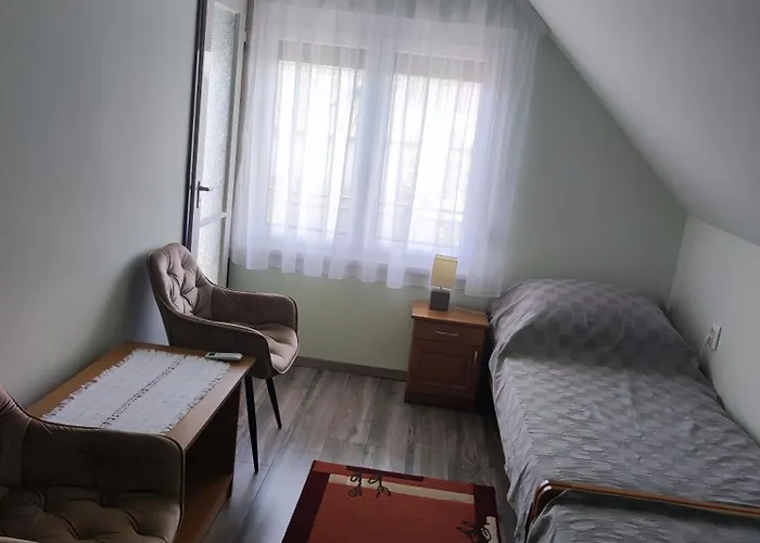 Loki Vendeghaz Tatil Evi Vonyarcvashegy